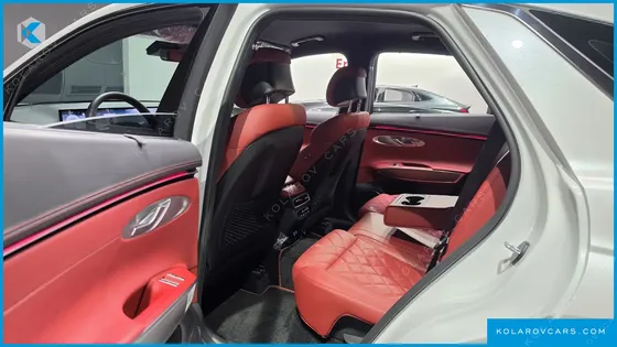 GENESIS GV70 2.5T GASOLINE 2WD