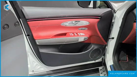 GENESIS GV70 2.5T GASOLINE 2WD