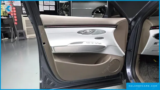 GENESIS GV70 2.5T GASOLINE 2WD