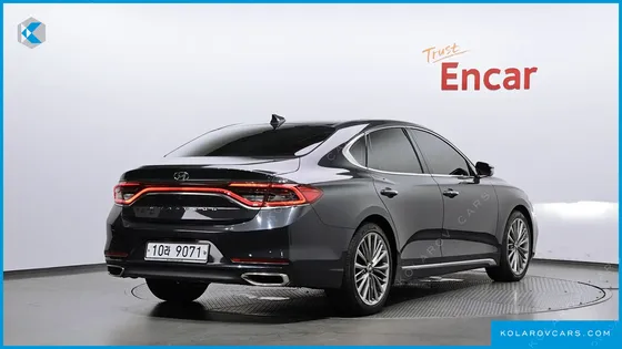 HYUNDAI GRANDEUR 2.4 PREMIUM