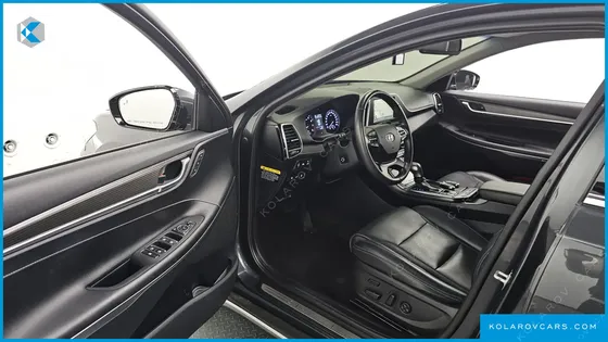 HYUNDAI GRANDEUR 2.4 PREMIUM