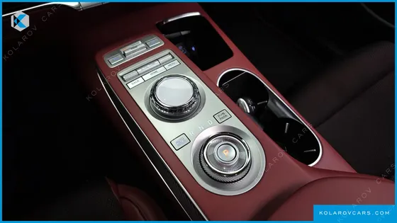 GENESIS GV70 2.5T GASOLINE AWD