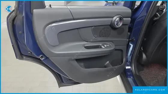 MINI COUNTRYMAN STANDARD