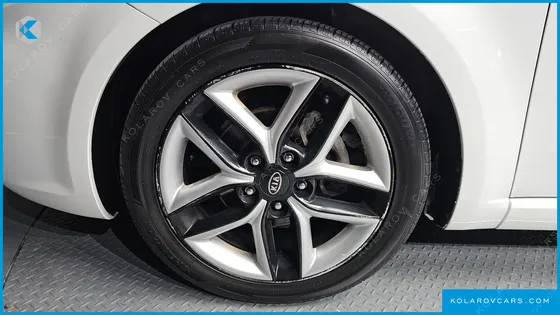 KIA FORTE 1.6 GDI PRESTIGE