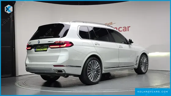 BMW X7 XDRIVE 40I DESIGN PURE EXCELLENCE 7-SEATER