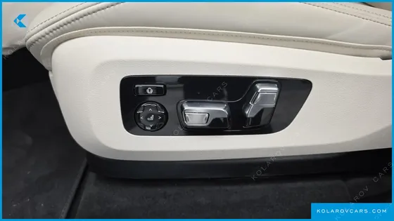 BMW X7 XDRIVE 40I DESIGN PURE EXCELLENCE 7-SEATER