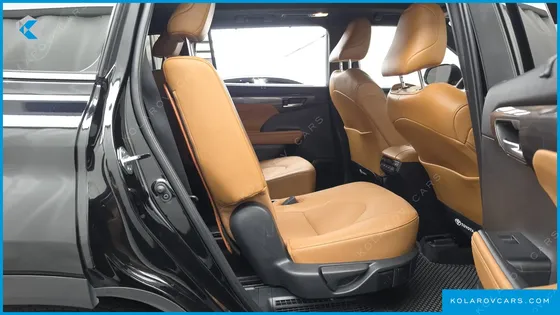 TOYOTA HIGHLANDER 2.5 4WD PLATIMUM