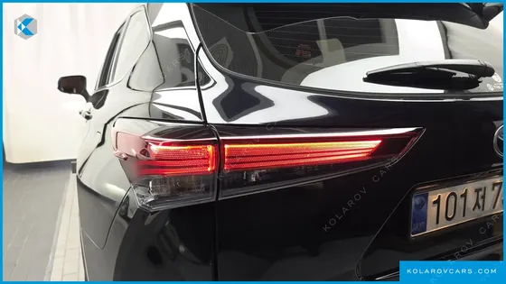 TOYOTA HIGHLANDER 2.5 4WD PLATIMUM
