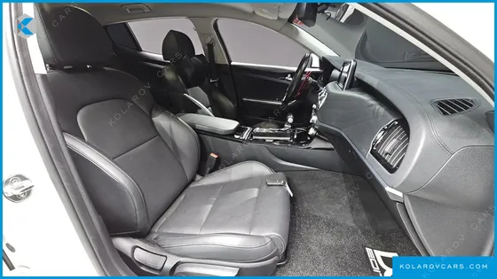 KIA STINGER 2.0 TURBO 2WD