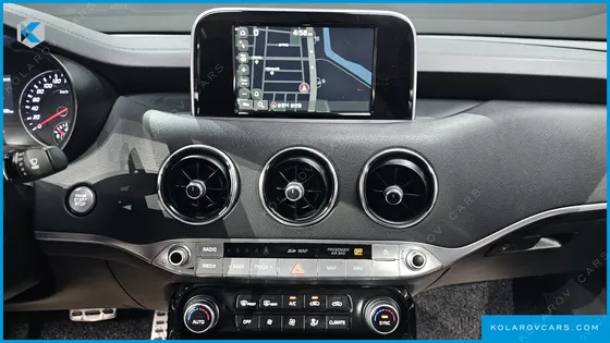 KIA STINGER 2.0 TURBO 2WD