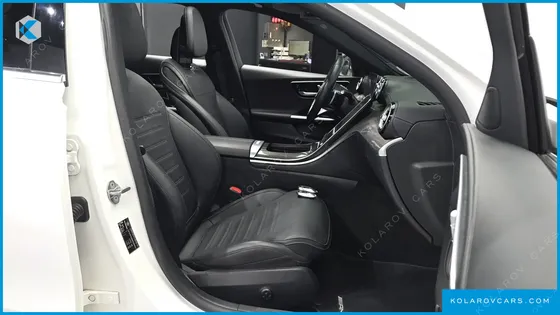 MERCEDES C-CLASS C300 4MATIC AMG LINE