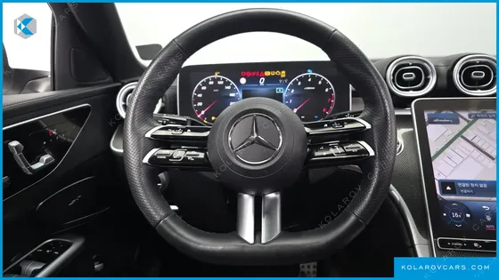 MERCEDES C-CLASS C300 4MATIC AMG LINE