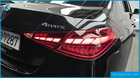 MERCEDES C-CLASS C300 4MATIC AMG LINE