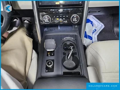LAND ROVER DISCOVERY D250 SE