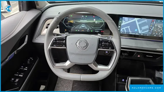 KGM - SSANGYONG TORRES E7