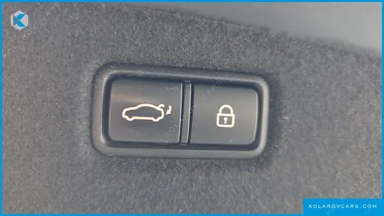 GENESIS G90 3.8 AWD