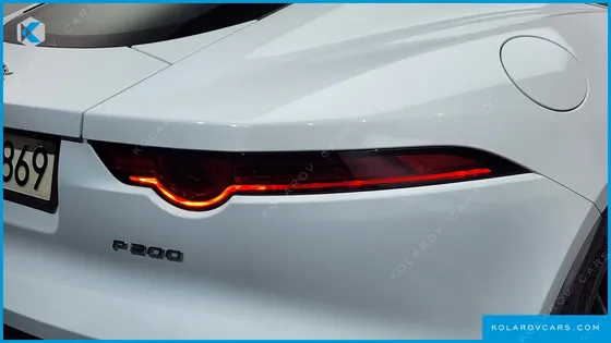 JAGUAR F-TYPE P300 COUPE