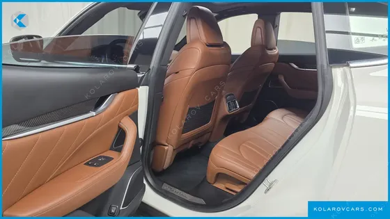 MASERATI LEVANTE 3.0 AWD GRANSPORT