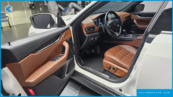 MASERATI LEVANTE 3.0 DIESEL AWD GRANSPORT