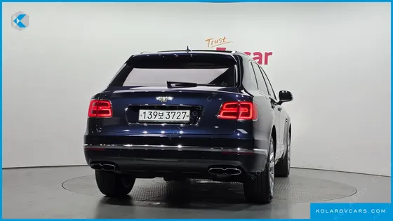 BENTLEY BENTAYGA 4.0 V8