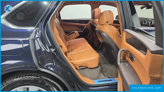 BENTLEY BENTAYGA 4.0 V8