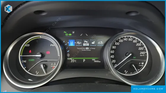 TOYOTA CAMRY 2.5 XLE HYBRID