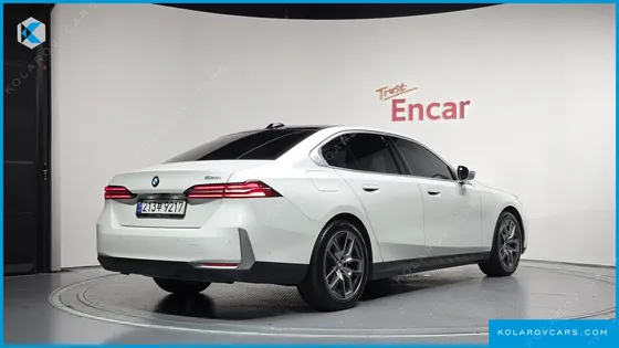 BMW 5 SERIES 520I