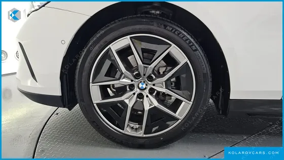 BMW 5 SERIES 520I