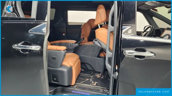 TOYOTA ALPHARD 2.5 HEV EXECUTIVE AWD
