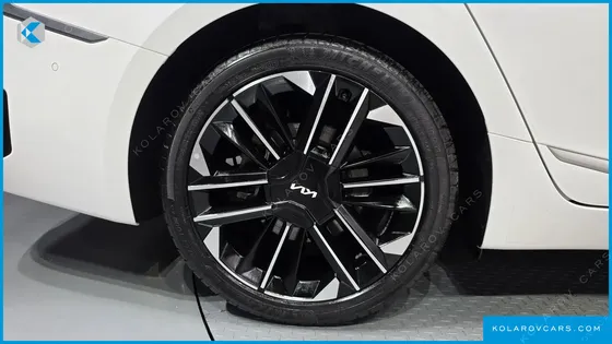 KIA K8 SIGNATURE