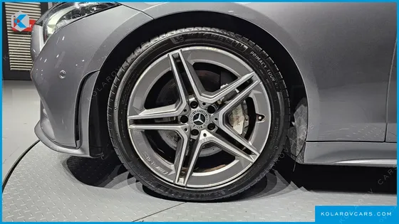 MERCEDES CLS-CLASS CLS300D AMG LINE
