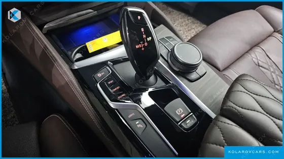BMW 5 SERIES 530E M SPORT
