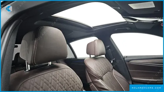 BMW 5 SERIES 530E M SPORT