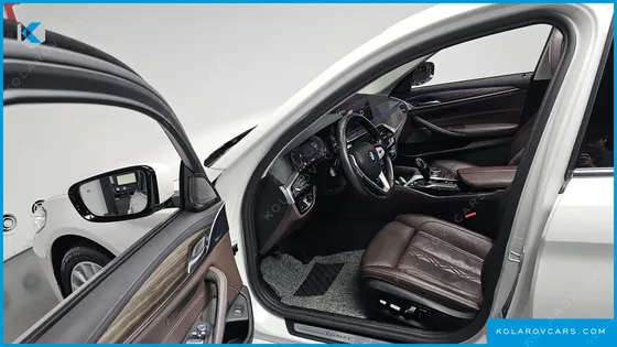 BMW 5 SERIES 530I XDRIVE LUXURY