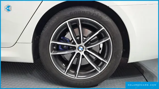 BMW 5 SERIES 520I M SPORT
