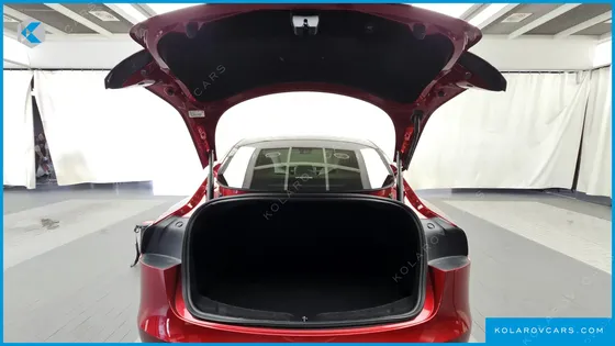 TESLA MODEL 3 RWD