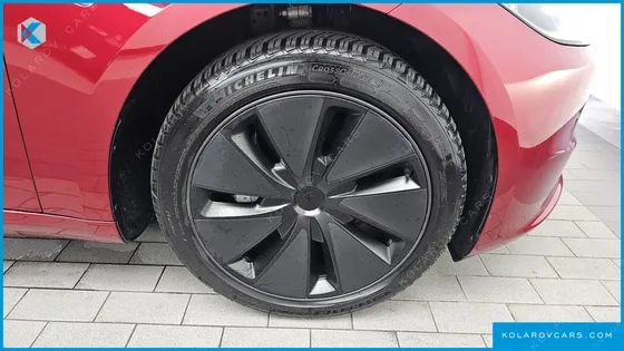 TESLA MODEL 3 RWD