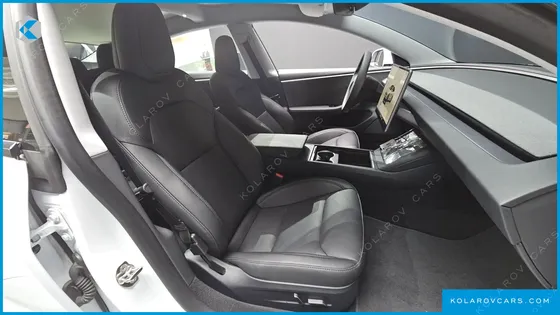 TESLA MODEL 3 RWD