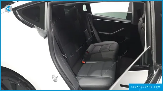 TESLA MODEL 3 RWD
