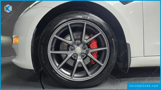 TESLA MODEL 3 LONG RANGE AWD