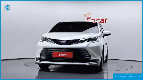 TOYOTA SIENNA 2.5 HYBRID AWD