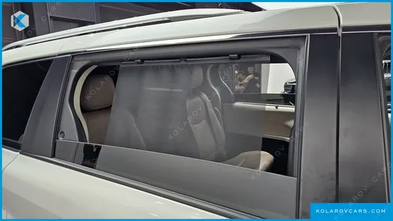 TOYOTA SIENNA 2.5 HYBRID AWD