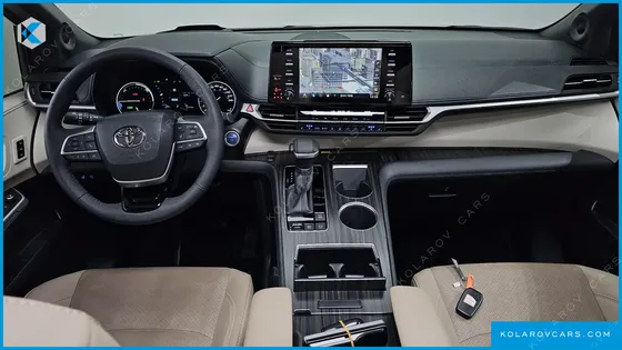 TOYOTA SIENNA 2.5 HYBRID 2WD
