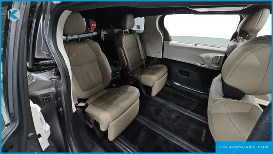 TOYOTA SIENNA 2.5 HYBRID 2WD
