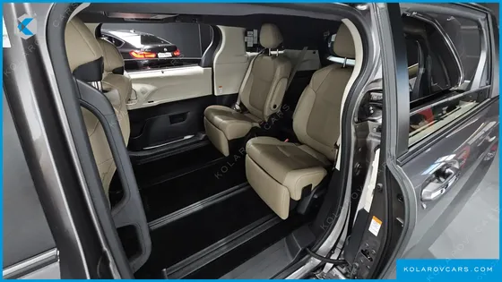 TOYOTA SIENNA 2.5 HYBRID 2WD