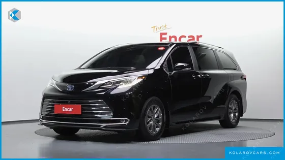 TOYOTA SIENNA 2.5 HYBRID AWD