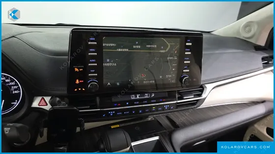TOYOTA SIENNA 2.5 HYBRID AWD