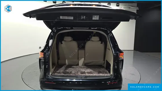 TOYOTA SIENNA 2.5 HYBRID AWD