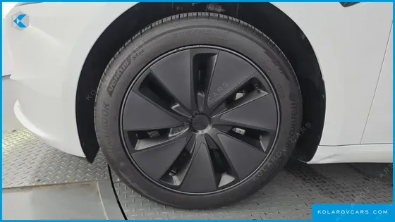 TESLA MODEL 3 RWD