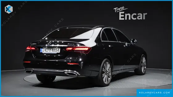 MERCEDES E-CLASS E300E 4MATIC EXCLUSIVE
